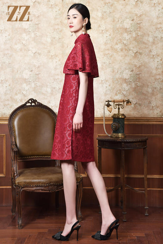 佐尔美春夏新款 蕾丝红色披肩无袖连衣裙女E21LL11 商品图1