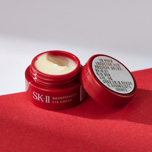 【全球购】SK-II 大红瓶眼霜微肌因赋能环采眼霜 2.5g旅行装/小灯泡15ml/神仙水30ml·双11现货速达 商品图9