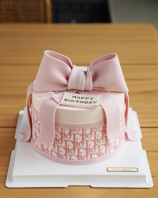 蝴蝶结Dior   n 商品图0