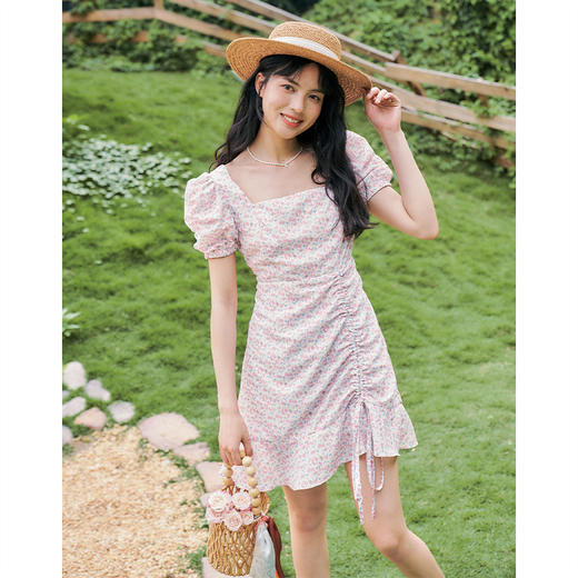 西遇法式碎花连衣裙春夏季新款泡泡袖性感裙子方领V0820558 商品图2