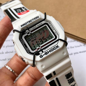 卡西欧G-SHOCK-DW5600小方块手表！表盘径约44mm厚度约11mm