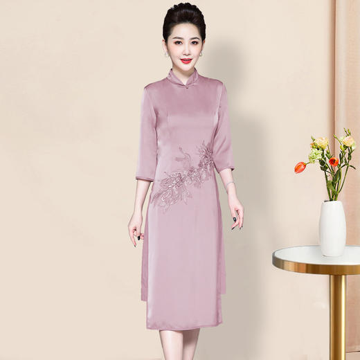 LC-2039新款旗袍改良款柔纱绣花修身开叉假两件短袖连衣裙女 商品图0