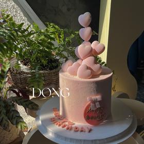 Full of love 爱意浓浓 · 奶油霜蛋糕