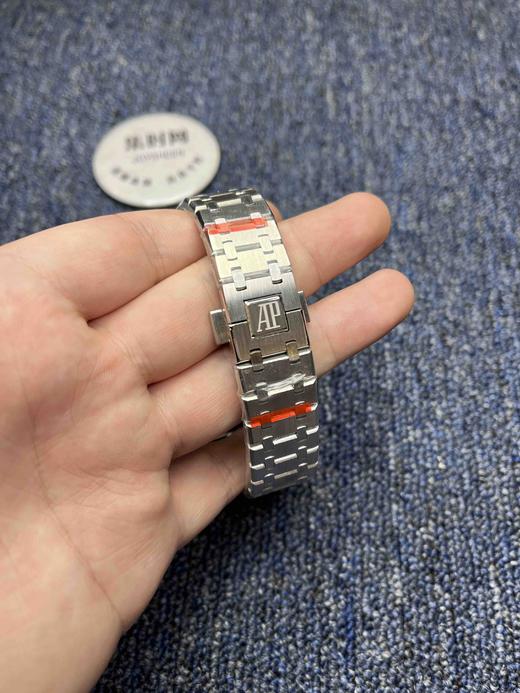 亲民版 爱彼皇家橡树系列AP15400
机芯：搭载进口西铁城 商品图6