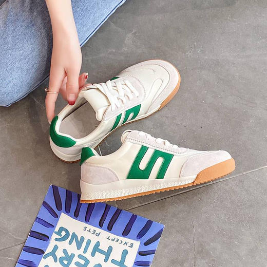 女士春夏休闲德训鞋 商品图3