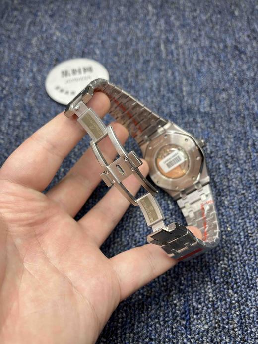 亲民版 爱彼皇家橡树系列AP15400
机芯：搭载进口西铁城 商品图7