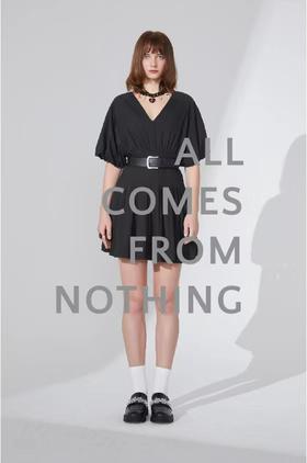 v领泡泡袖连衣裙