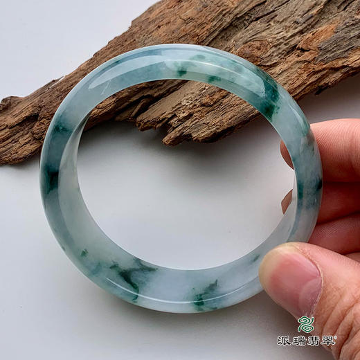 派瑞翡翠 翡翠手镯 糯种 飘蓝花 商品图5