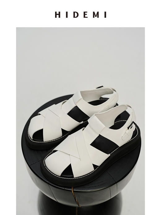 HIDEMI 牛皮手工宽编织镂空设计感厚底凉鞋皮鞋 白色/黑色 商品图9