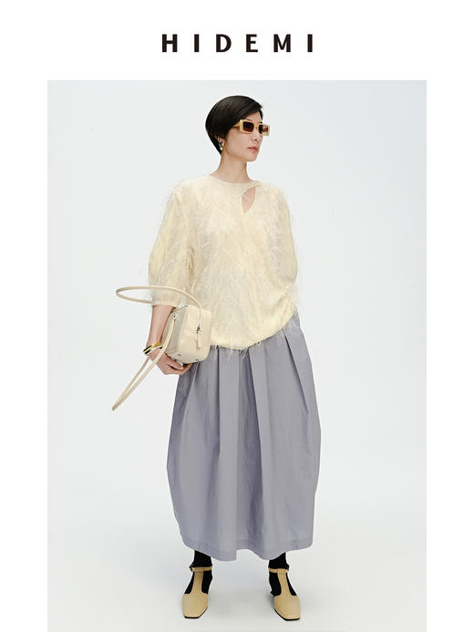 HIDEMI 软雕塑立体短流苏设计感不对称镂空设计廓形袖上衣 商品图0