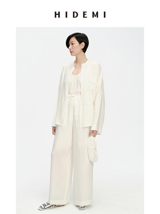 HIDEMI家居系列白色肌理感垂顺缎面睡衣套装//一套附赠眼罩+随行袋 商品图0