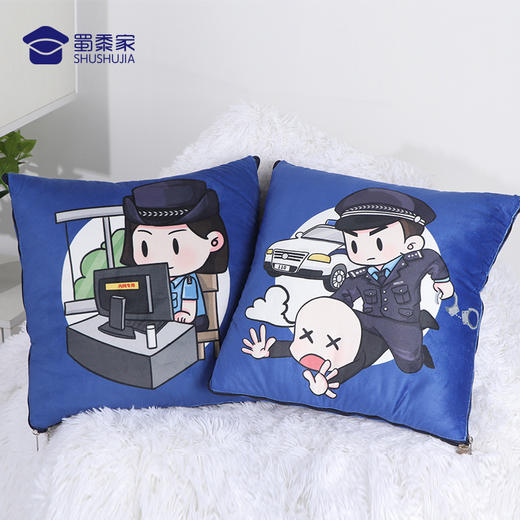 【J力充沛罗威纳款抱枕被】柔软舒适靠枕靠垫 抱枕被子两用 商品图2