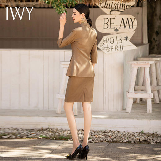 IWY/卡其色酒店经理工作服女夏双排扣气质高端英伦风职业装西装套装裙 商品图3