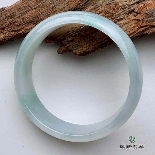 派瑞翡翠 翡翠手镯 糯种 绿色 商品图2
