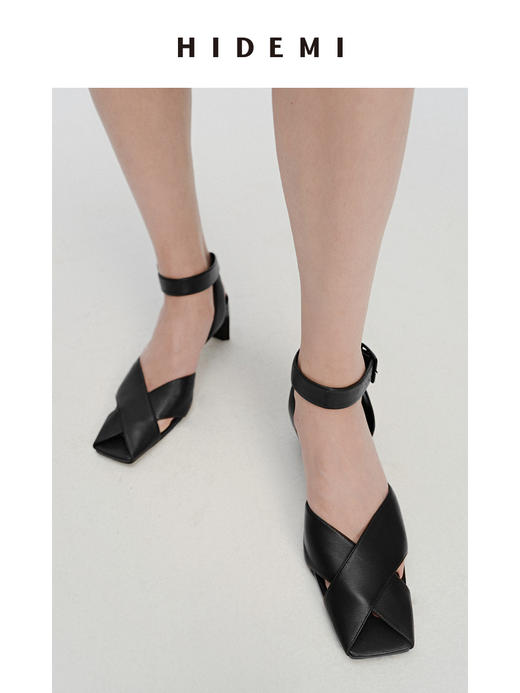 HIDEMI 交叉设计感羊皮方尖头小跟凉鞋皮鞋 白色/黑色 商品图5