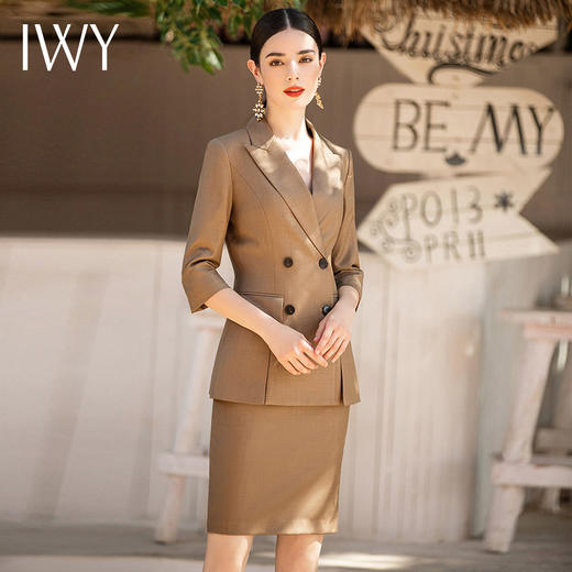IWY/卡其色酒店经理工作服女夏双排扣气质高端英伦风职业装西装套装裙 商品图4