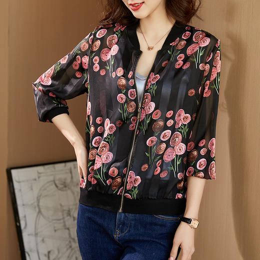 KQL  A56N610雪纺防晒衣外套时尚印花开衫棒球服 商品图3