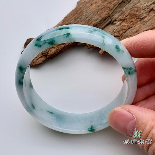 派瑞翡翠 翡翠手镯 糯种 飘花 商品图3