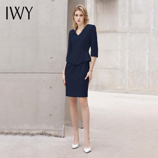 IWY/2022夏季薄款通勤假两件七分袖连衣裙女士修身包臀藏青色职业套裙 商品图1