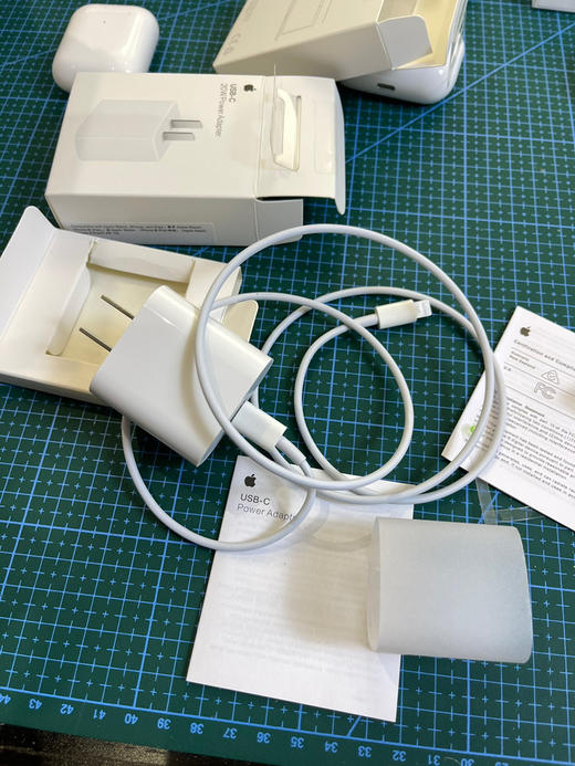 iPhone 20W充电器+数据线 商品图7