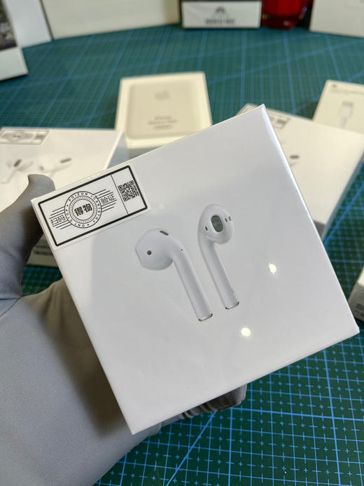 苹果2代无线蓝牙耳机 商品图7