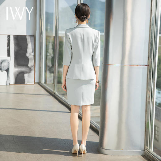 IWY/气质韩版职业半裙女神范套装春秋名媛西装套裙高端美容院工作服OL 商品图3