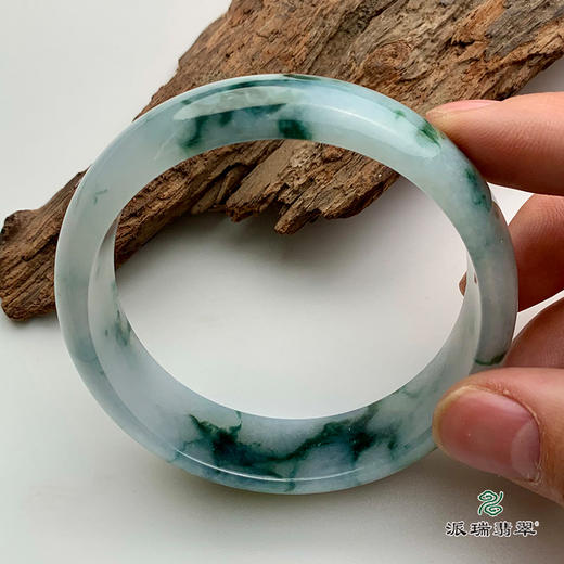 派瑞翡翠 翡翠手镯 糯种 飘花 商品图1