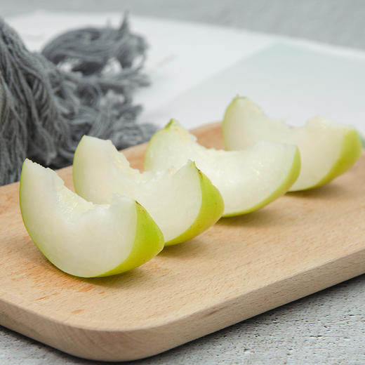 【顺丰包邮】雪丽蜜枣 鲜嫩翠绿 洁白细腻 清脆爽口 “巨无霸”蜜枣 内心小小核 商品图2