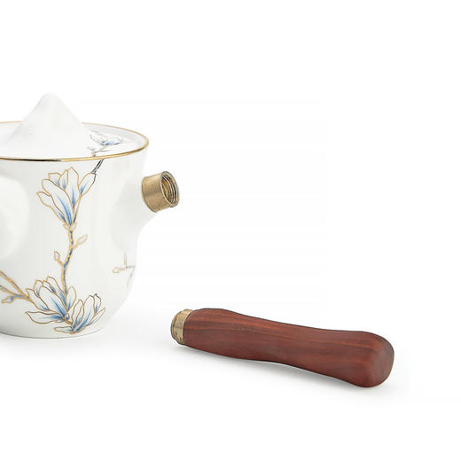 【玛戈隆特】B7F 一壶两杯骨瓷茶具套装 家用旅行创意个性茶具组合礼盒装 商品图1