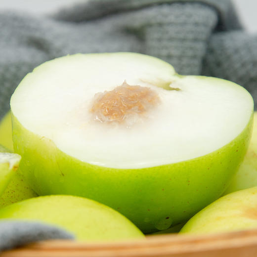 【顺丰包邮】雪丽蜜枣 鲜嫩翠绿 洁白细腻 清脆爽口 “巨无霸”蜜枣 内心小小核 商品图1