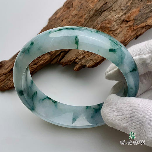 派瑞翡翠 翡翠手镯 糯种 飘花 商品图3