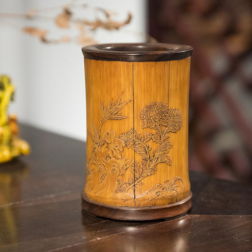 清 竹雕梅兰竹菊笔筒（红木口底） 商品图2