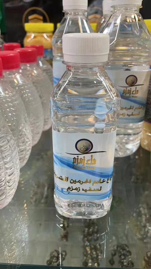 开斋礼盒套餐一：阿尔及利亚椰枣250克+阿联酋椰枣250克+土耳其无花果250克+赞目赞目水250毫升 商品图3