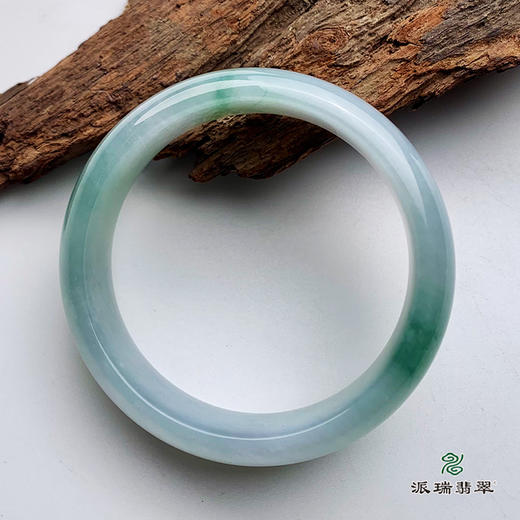 派瑞翡翠 翡翠手镯 糯种 绿色 商品图0
