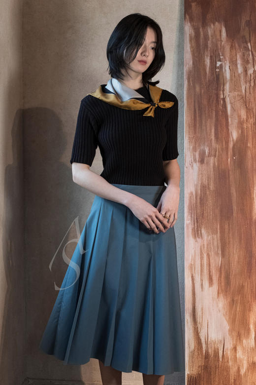 MHL 米白色/黑色针织短袖T恤 商品图6