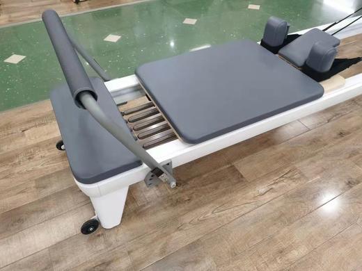 《单件包邮》一恋普拉提3代小白床 商品图1