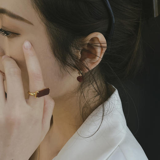 预售|PUVOS普沃斯欧美时尚复古长方形百搭天然石戒指 .潮快闪[福利品] 商品图0