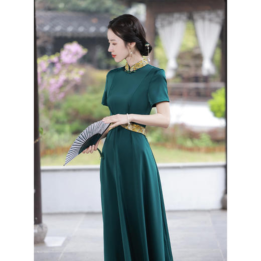 优雅端庄，国潮绿色长裙修身显瘦旗袍JLM-2232 商品图5