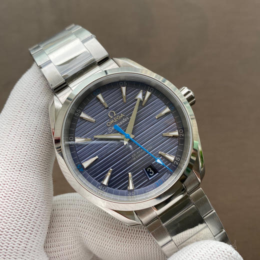 欧米茄海马150米 Aqua Terra 天文台 41mm 商品图1