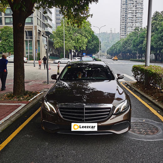 奔驰 E 300 L 豪华型 【长租-深圳】 商品图1