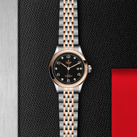 帝舵1926系列 | 钢表壳，直径28毫米  镶钻表盘 商品图0