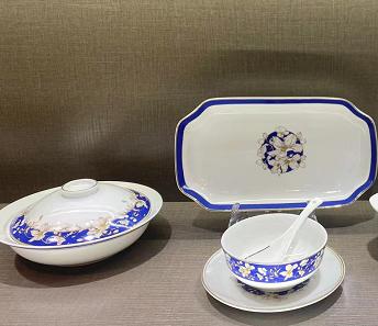 景德镇陶瓷 国瓷红叶 36头朝花夕拾 商品图1