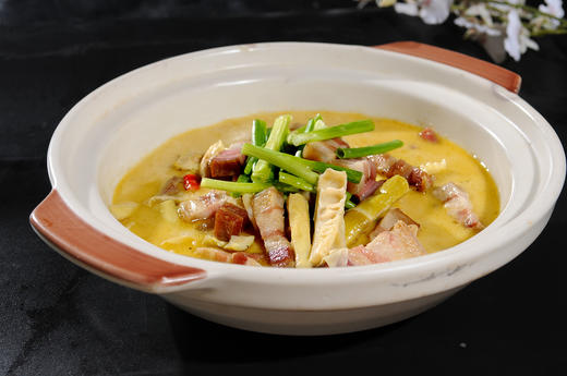 风干肉煨笋干 商品图0