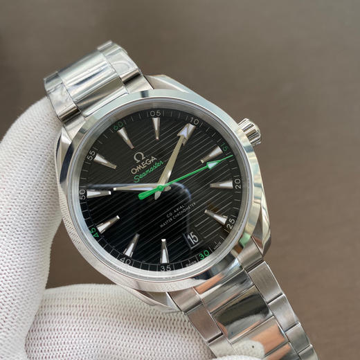 欧米茄海马150米 Aqua Terra 天文台 41mm 商品图1