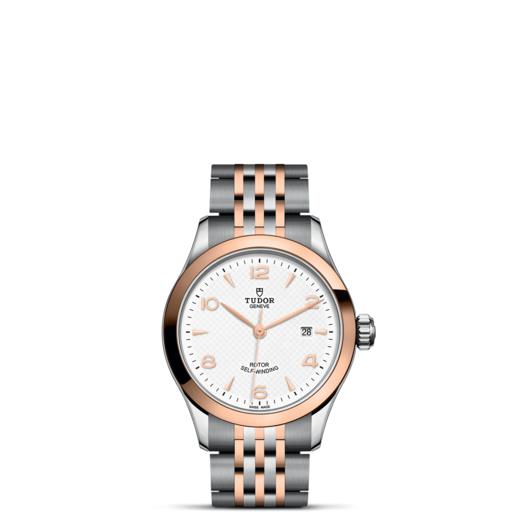 帝舵1926系列 | 钢表壳，直径28毫米  玫瑰金外圈 商品图1