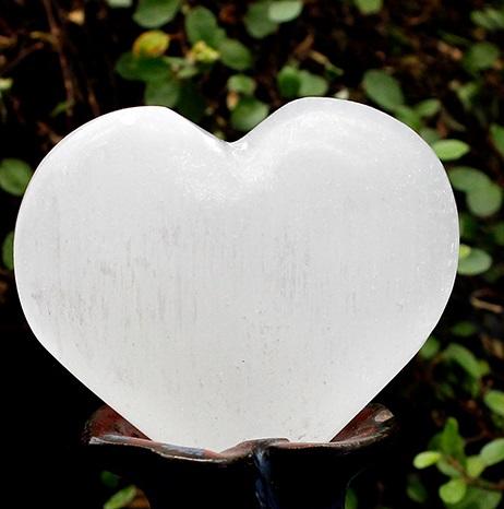 透石膏 （心形）石膏5-6cm 1个 爱心家居办公室心形水晶摆件 商品图0