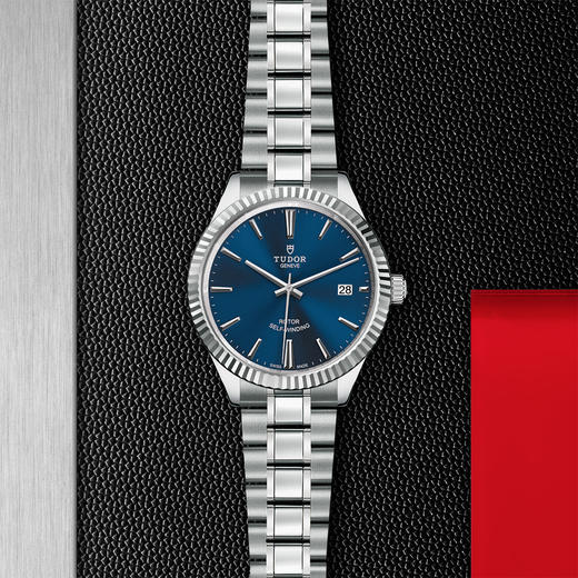 帝舵风尚系列 | 钢表壳，直径38毫米  蓝色表盘 商品图0