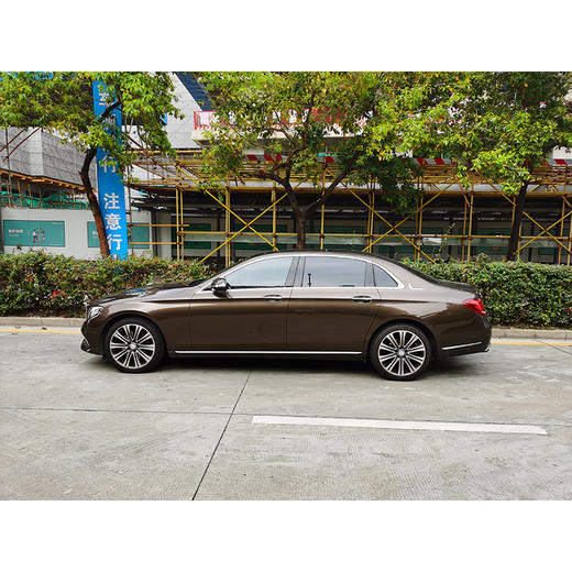 奔驰 E 300 L 豪华型 【长租-深圳】 商品图2