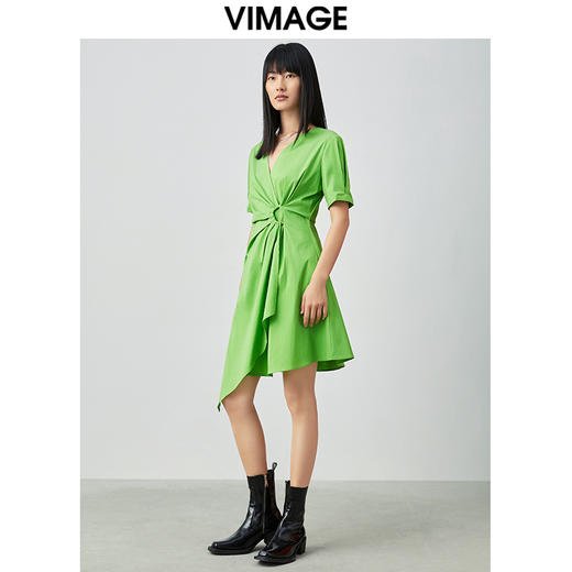 VIMAGE纬漫纪夏季新品纯色百搭洋气褶皱收腰连衣裙V1507154 商品图1