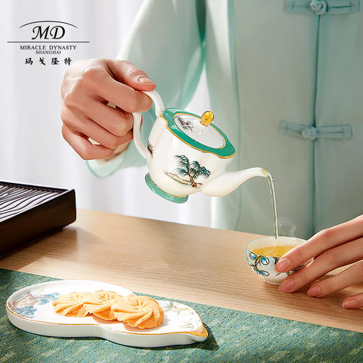 【玛戈隆特】B7F 西湖盛宴M20莲蓬功夫骨瓷茶具套装 家用中式简约 礼盒装 商品图1